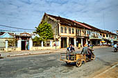 Battambang - old colonial buildings 